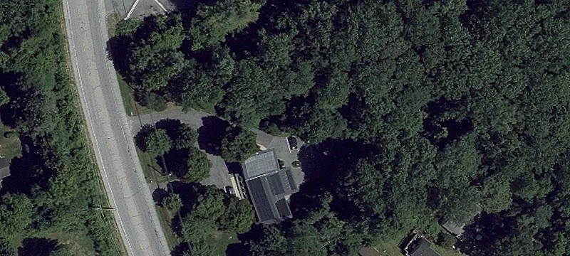 1369 Generals Hwy