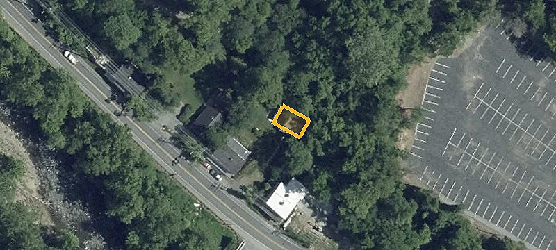152 Frederick Rd
