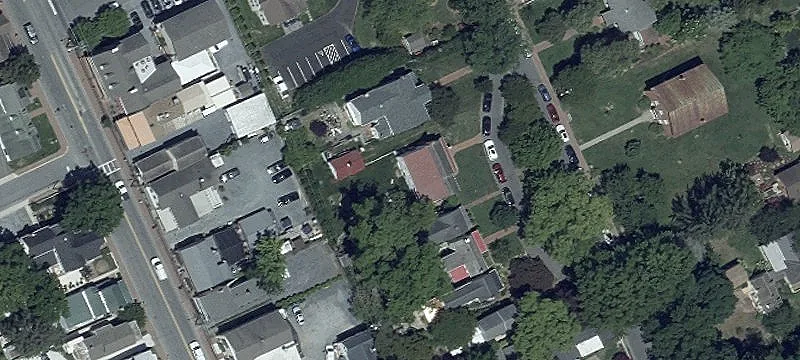 411 Talbot St
