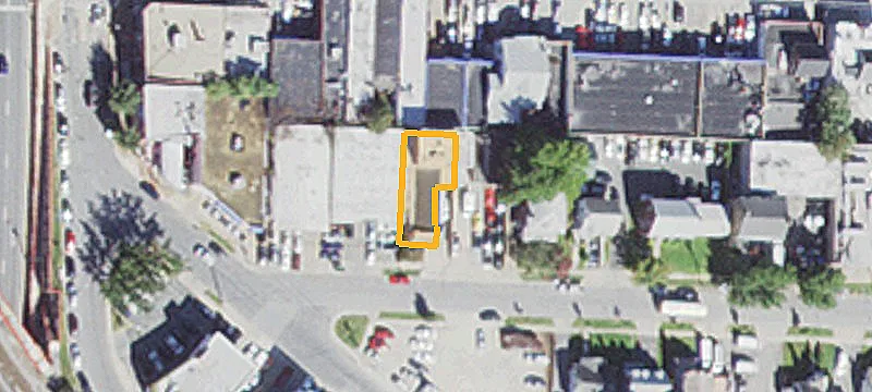 933 Gist Ave
