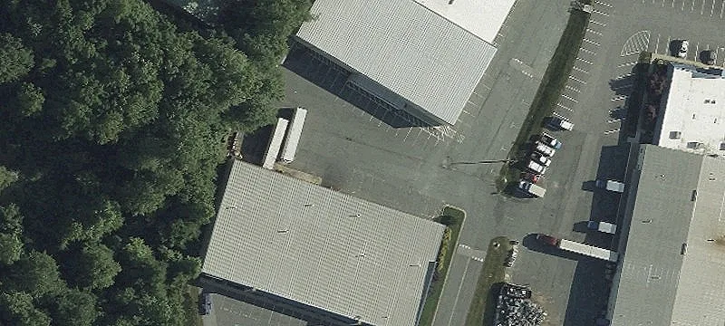 121 Industry Ln
