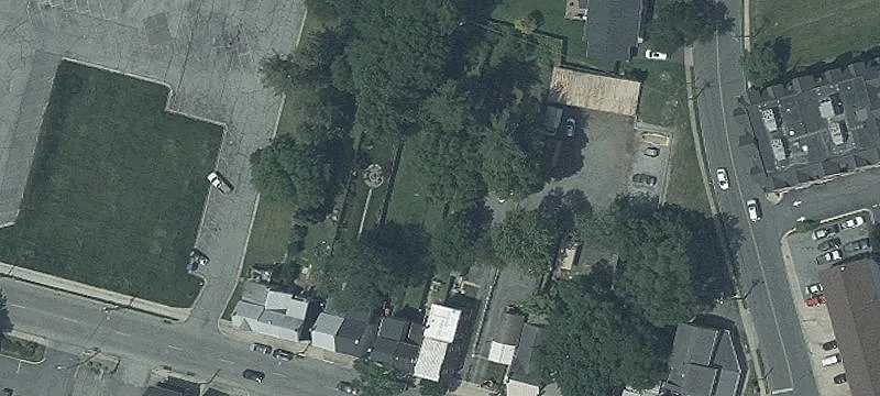 425 Patrick St