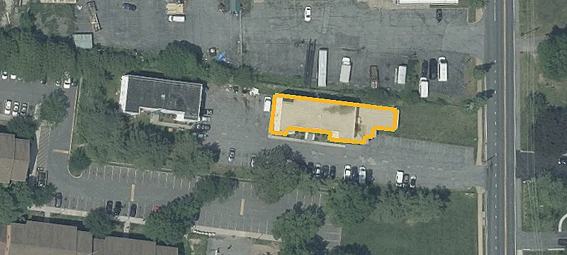 26040 Woodfield Rd
