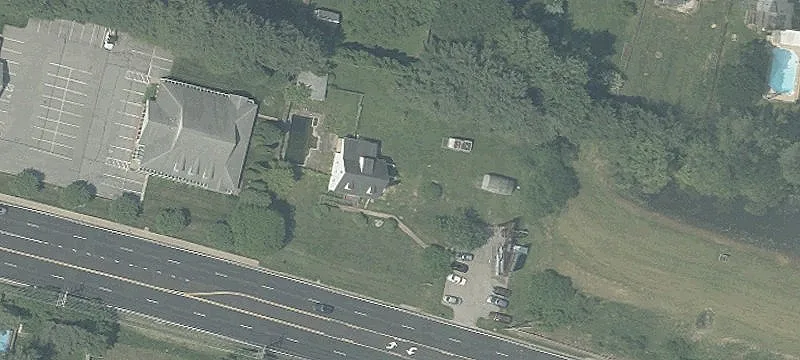 1040 Liberty Rd