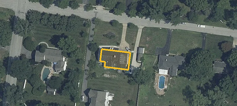 10705 Vis Rd