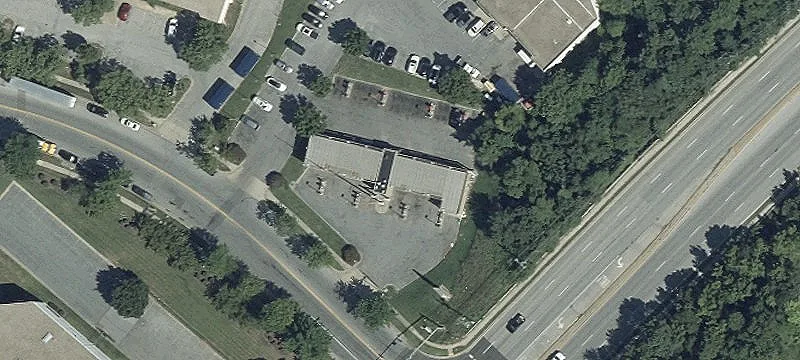3001 Hubbard Rd