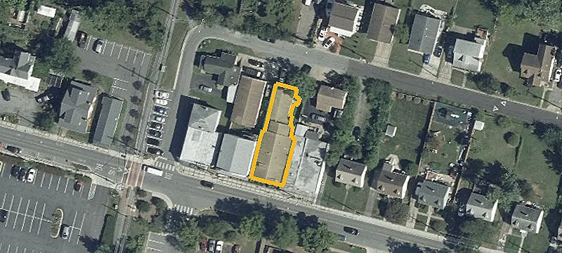 5006 Berwyn Rd