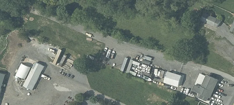 7606 Woodbine Rd