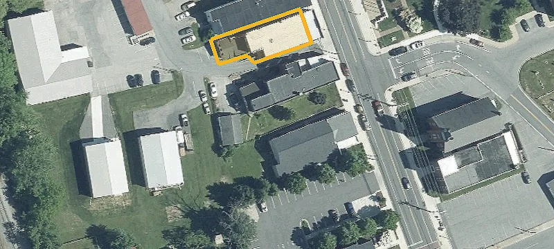 1210 Main St