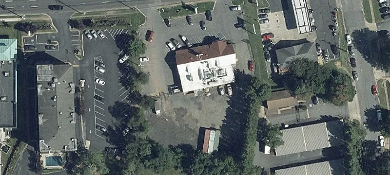 6221 Annapolis Rd