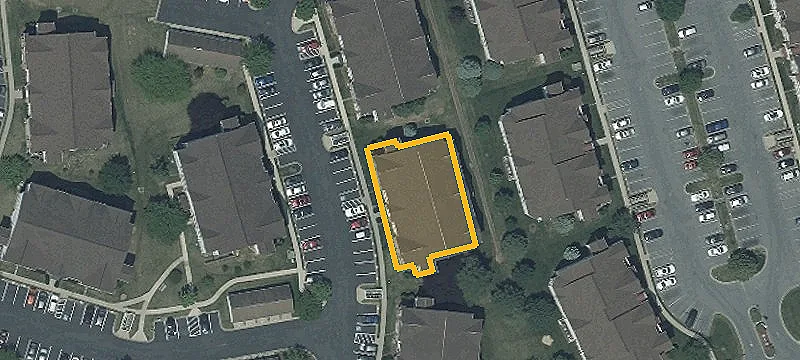 2502 Shelley Cir, Unit 3B