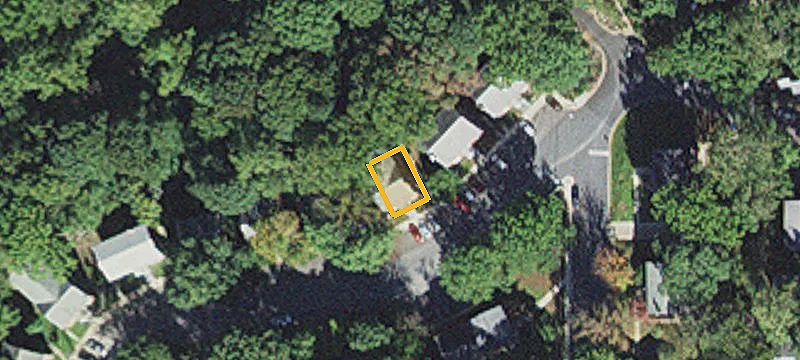 8322 Roanoke Ave
