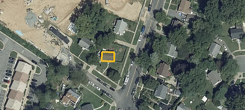 12214 Bushey Dr