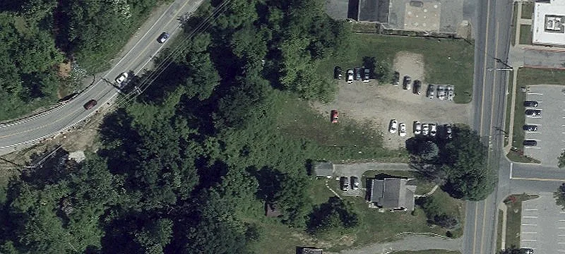 718 Hammonds Fry Rd