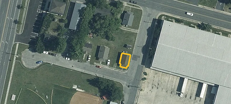 319 Locust St