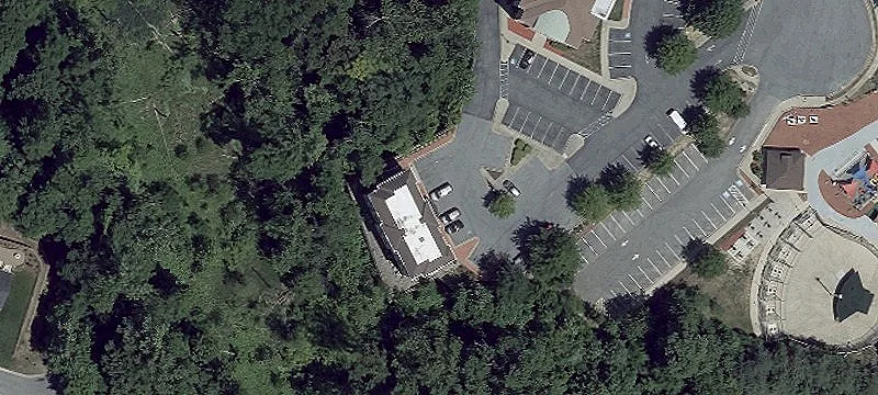 85 Sherry Ln
