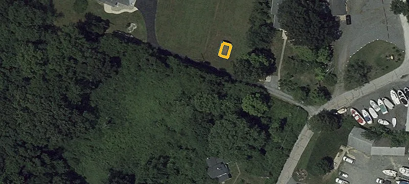 Woods Wharf Rd