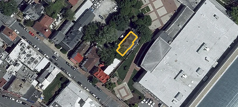 110 Prince George St