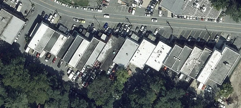 4110 Howard Ave