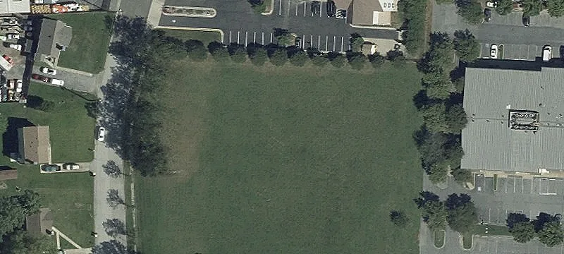 7808 Fry Ave