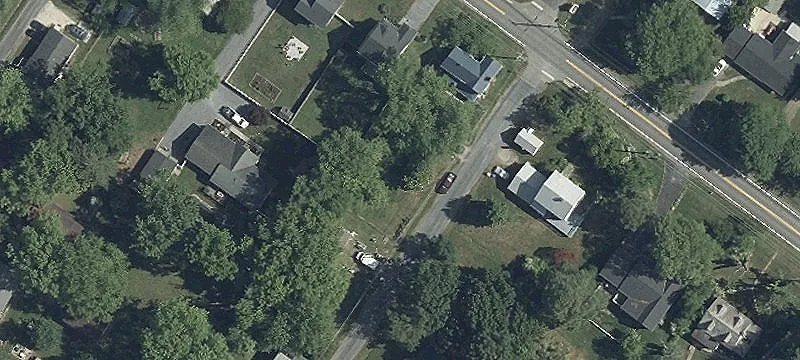 3812 Main St
