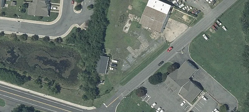 715 Leonards Ln