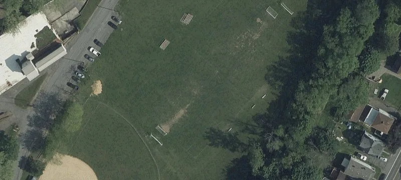 27 Ln Ave