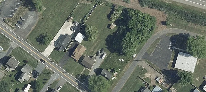 3805 Main St