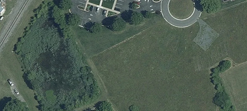 300 Prosperity Ln