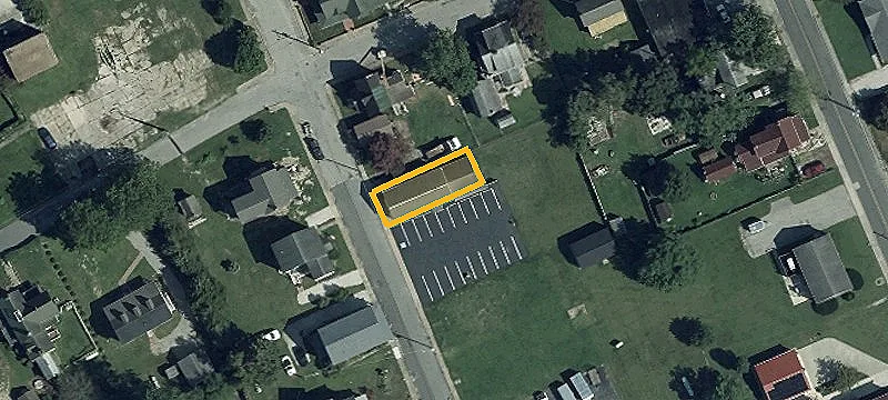303 Main St