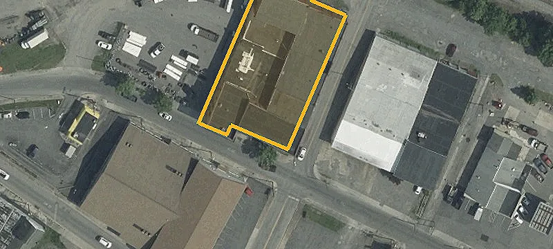711 Ctr St