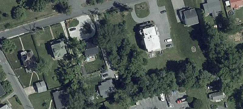 19 Fusting Ave
