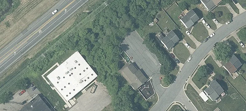 425 Manchester Rd