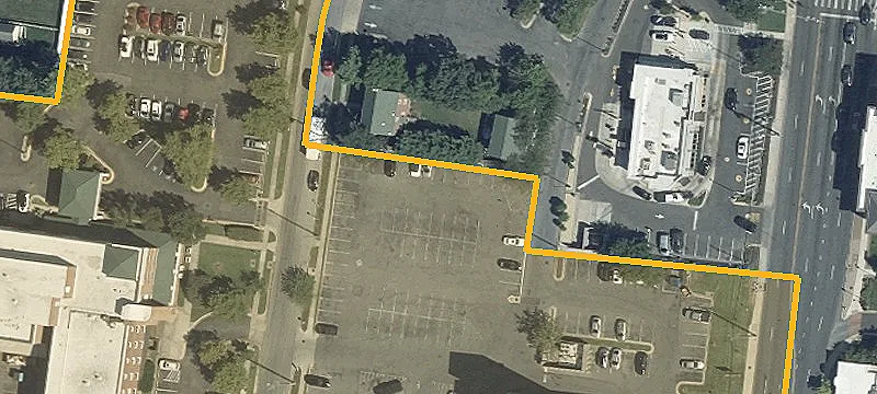 6207 44th Pl