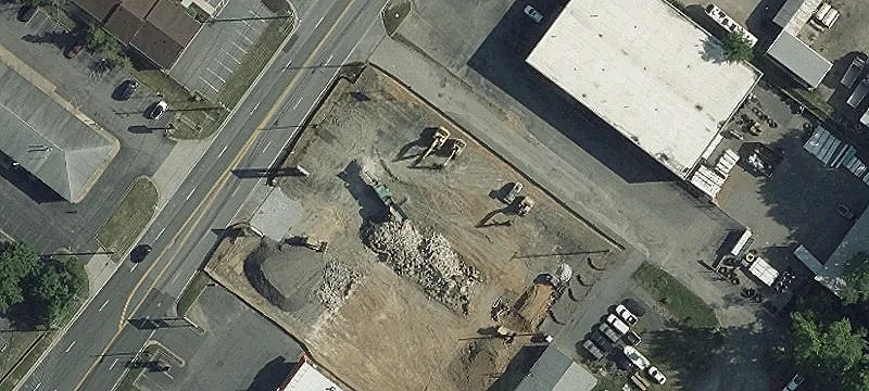 2201 Bel Air Rd