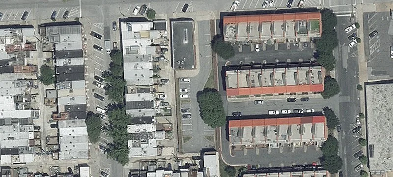 2703 Foster Ave