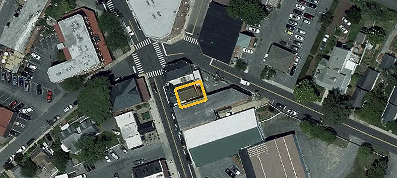 3 Main St