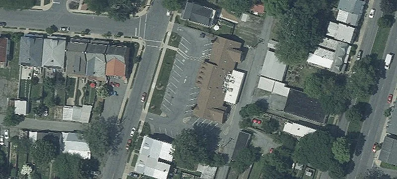 512 Trl Ave