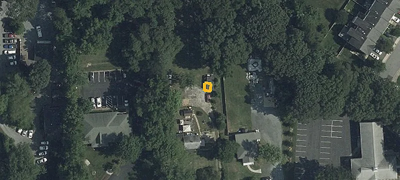 1382 Defense Hwy