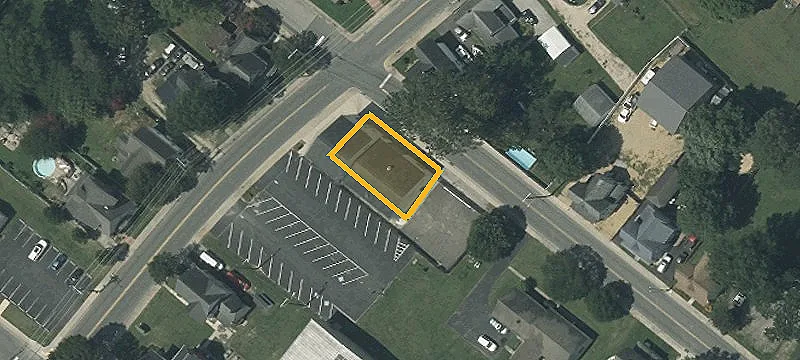 208 Main St