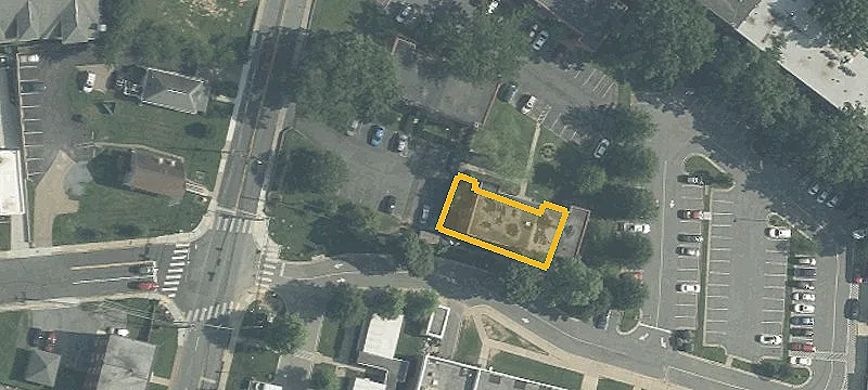 103 Smt Ave