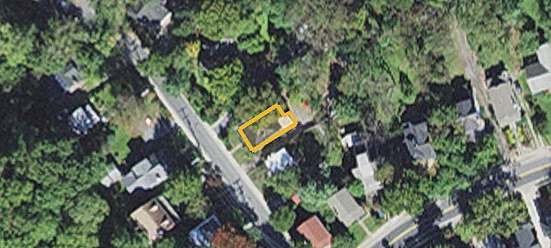 208 Lincoln Ave
