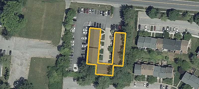 111 Warren Rd