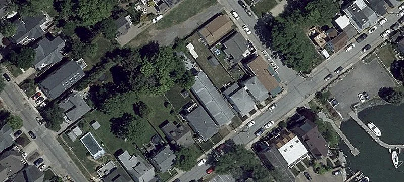406 Chester Ave