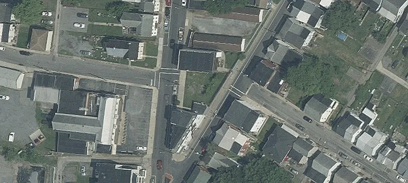 352 Potomac St