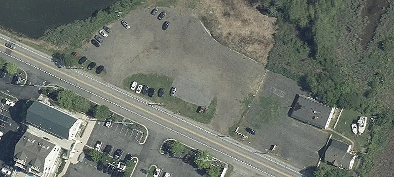 3221 Main St