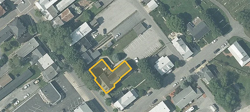 249 Main St