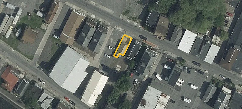 620 Ctr St