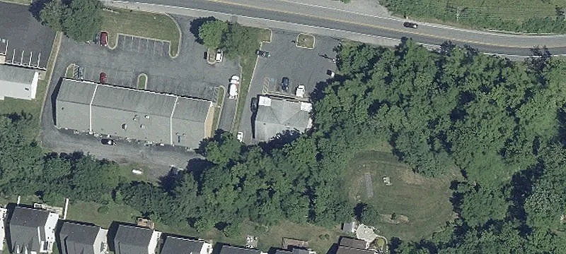 9049 Frederick Rd