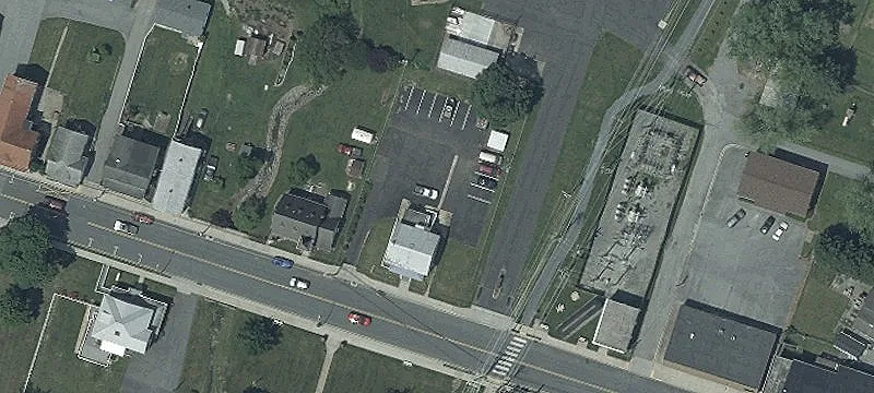 121 Main St